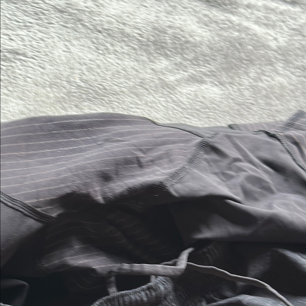 Lululemon Athletica Gray Athletic Shorts Lightweight Comfort - Picture 4 of 7